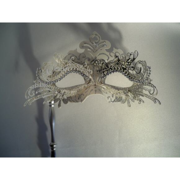 Silver mask with or on stick, bridal prom masquerade costume venetian party mask - Picture 4 of 5